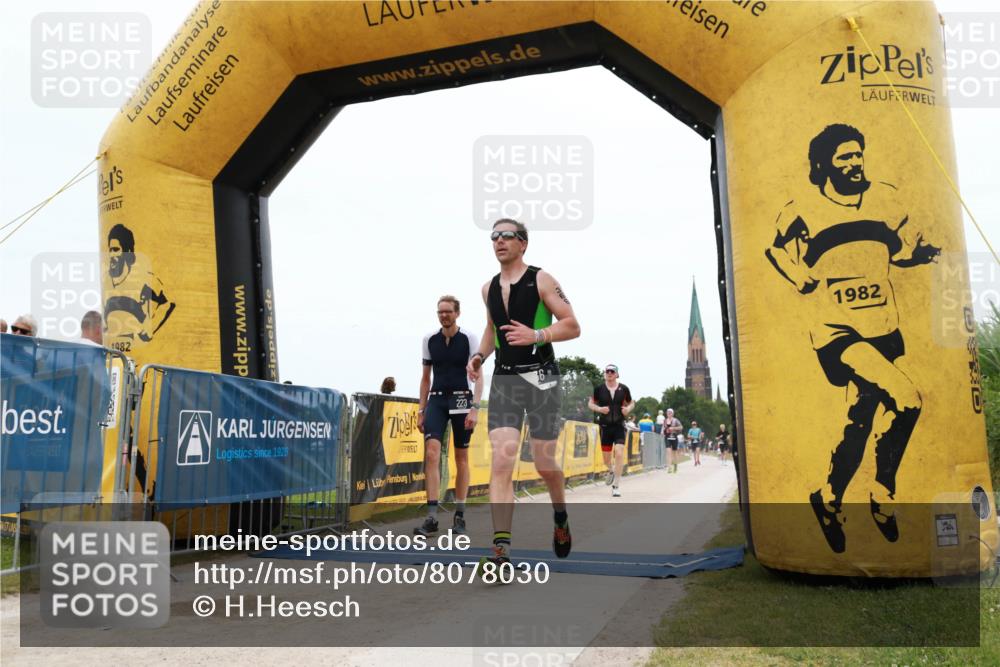 22.06.2025 - Viking Triathlon H.Heesch http://msf.ph/oto/8078030 22.06.2025 15:23:55 Laufen 169, 223, 366, 540, 621 meine-sportfotos.de