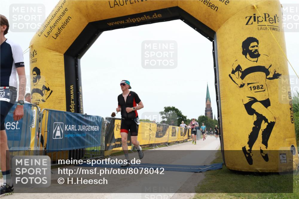 22.06.2025 - Viking Triathlon H.Heesch http://msf.ph/oto/8078042 22.06.2025 15:23:57 Laufen 169, 223, 366, 540, 621 meine-sportfotos.de
