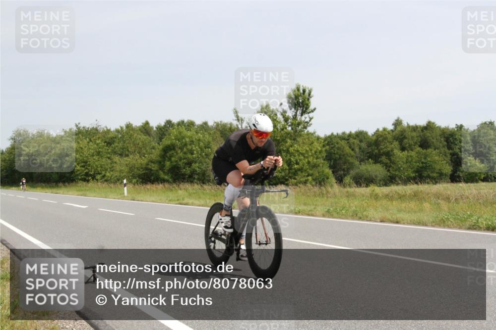 22.06.2025 - Viking Triathlon Yannick Fuchs http://msf.ph/oto/8078063 22.06.2025 12:05:35 Radfahren 47, 102, 183, 232, 609, 652 meine-sportfotos.de