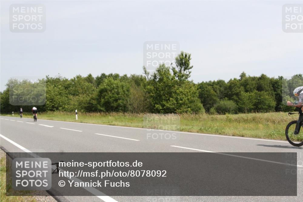 22.06.2025 - Viking Triathlon Yannick Fuchs http://msf.ph/oto/8078092 22.06.2025 12:05:44 Radfahren 47, 145, 158, 176, 368, 485, 543, 637, 652 meine-sportfotos.de