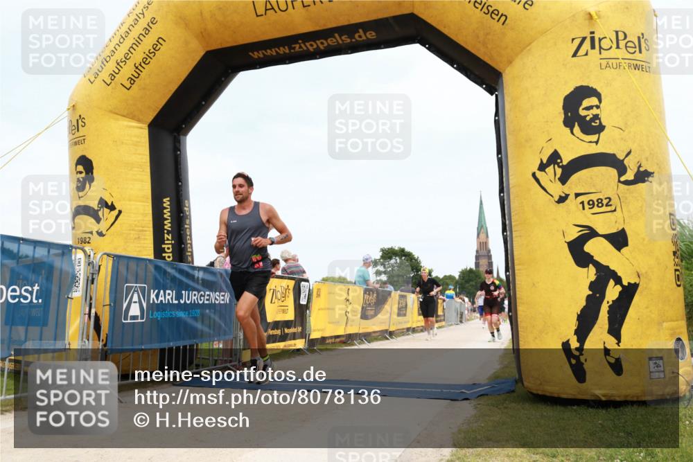 22.06.2025 - Viking Triathlon H.Heesch http://msf.ph/oto/8078136 22.06.2025 14:36:58 Laufen 16, 289, 643 meine-sportfotos.de