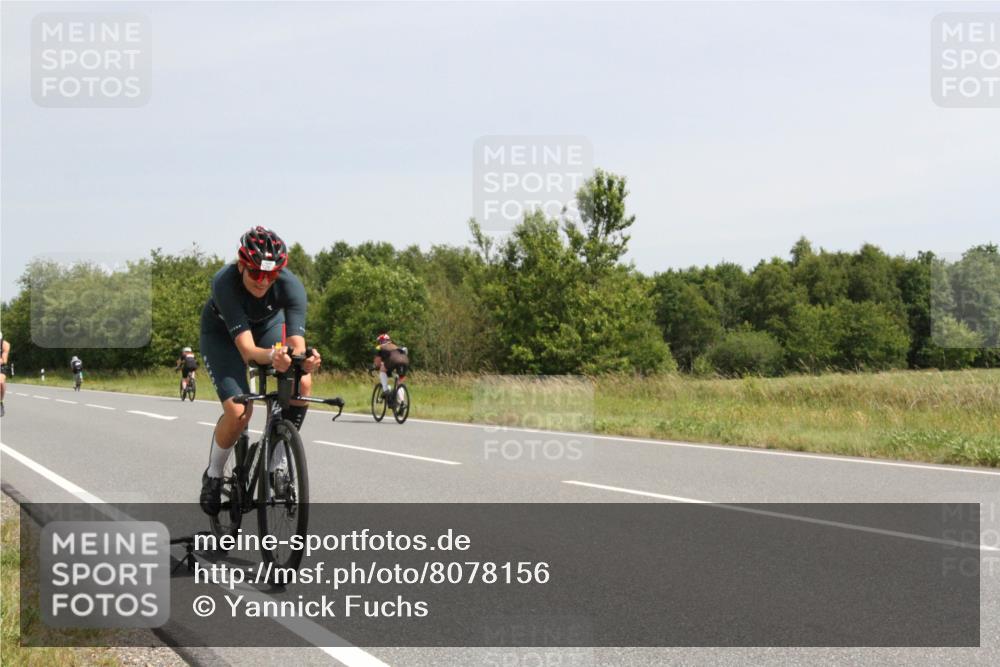 22.06.2025 - Viking Triathlon Yannick Fuchs http://msf.ph/oto/8078156 22.06.2025 12:05:54 Radfahren 20, 265, 387, 425 meine-sportfotos.de