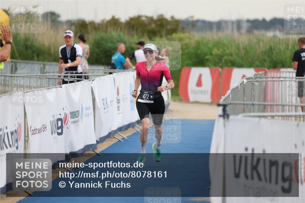 22.06.2025 - Viking Triathlon Yannick Fuchs http://msf.ph/oto/8078161 22.06.2025 16:35:31 Ziel 472 meine-sportfotos.de