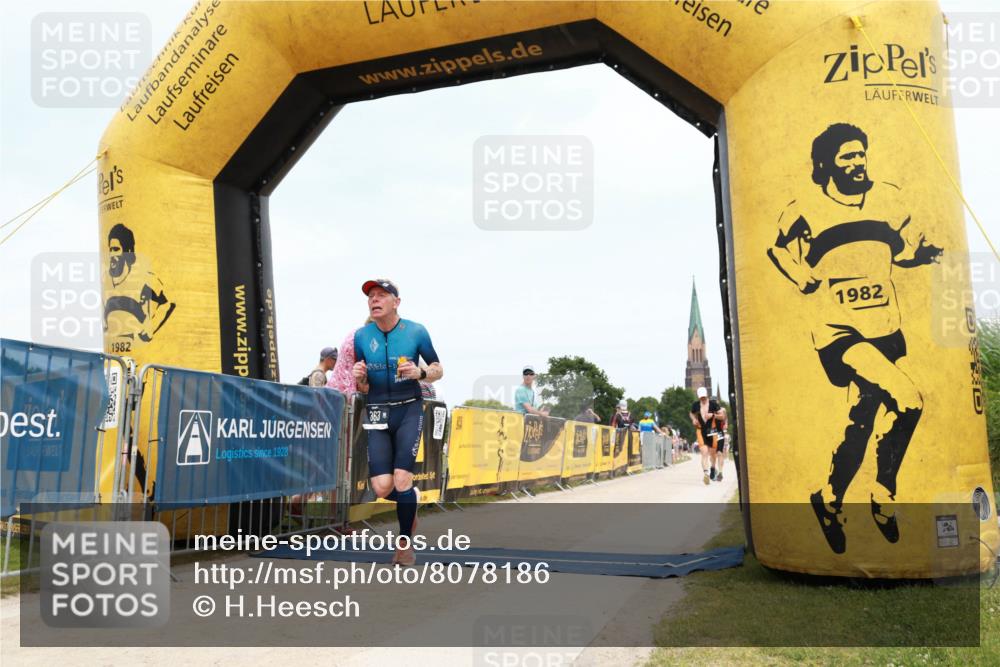 22.06.2025 - Viking Triathlon H.Heesch http://msf.ph/oto/8078186 22.06.2025 14:37:14 Laufen 253, 363 meine-sportfotos.de