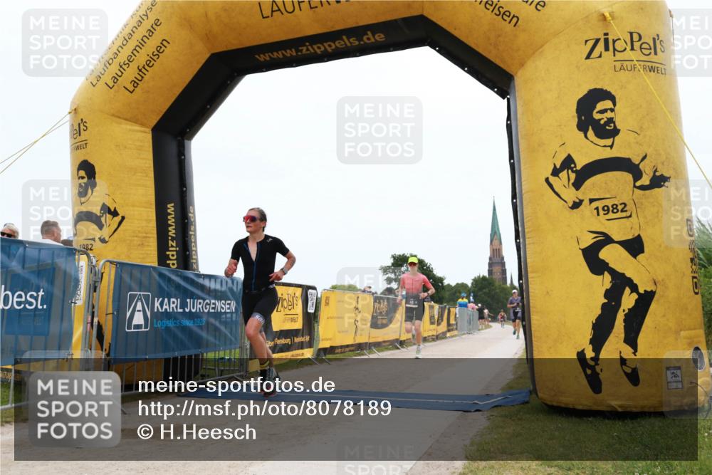 22.06.2025 - Viking Triathlon H.Heesch http://msf.ph/oto/8078189 22.06.2025 15:25:42 Laufen 22, 44, 343 meine-sportfotos.de