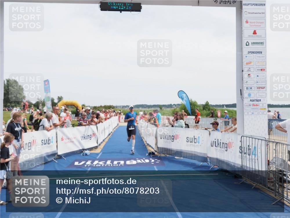 22.06.2025 - Viking Triathlon MichiJ http://msf.ph/oto/8078203 22.06.2025 14:12:28 Ziel 45 meine-sportfotos.de