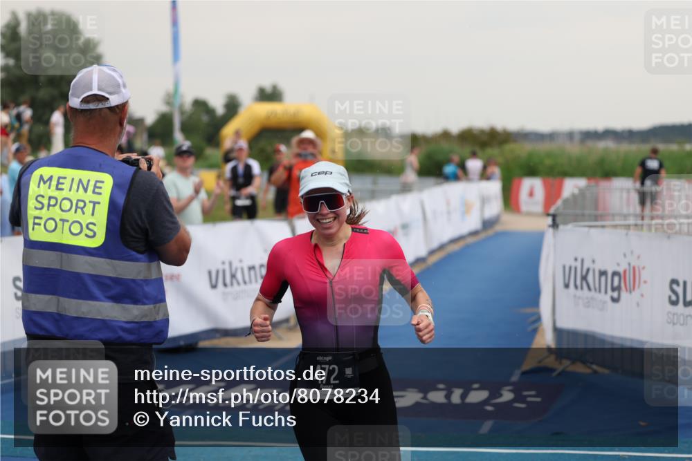 22.06.2025 - Viking Triathlon Yannick Fuchs http://msf.ph/oto/8078234 22.06.2025 16:35:34 Ziel 472 meine-sportfotos.de