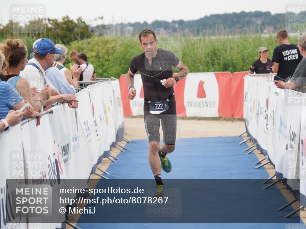 22.06.2025 - Viking Triathlon MichiJ http://msf.ph/oto/8078267 22.06.2025 15:55:45 Ziel 222 meine-sportfotos.de