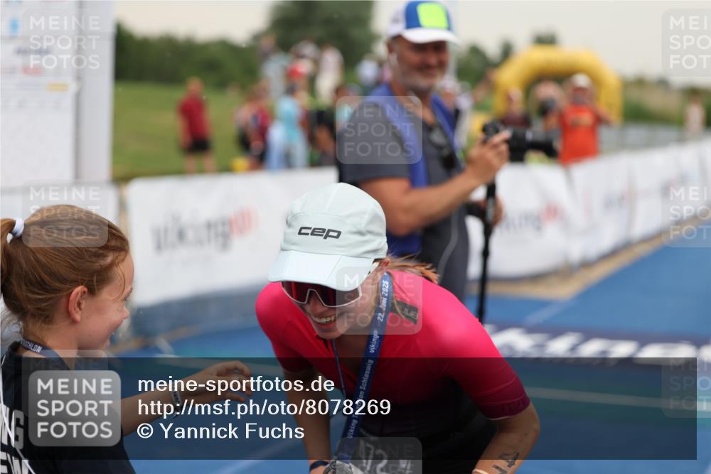 22.06.2025 - Viking Triathlon Yannick Fuchs http://msf.ph/oto/8078269 22.06.2025 16:35:37 Ziel 472 meine-sportfotos.de