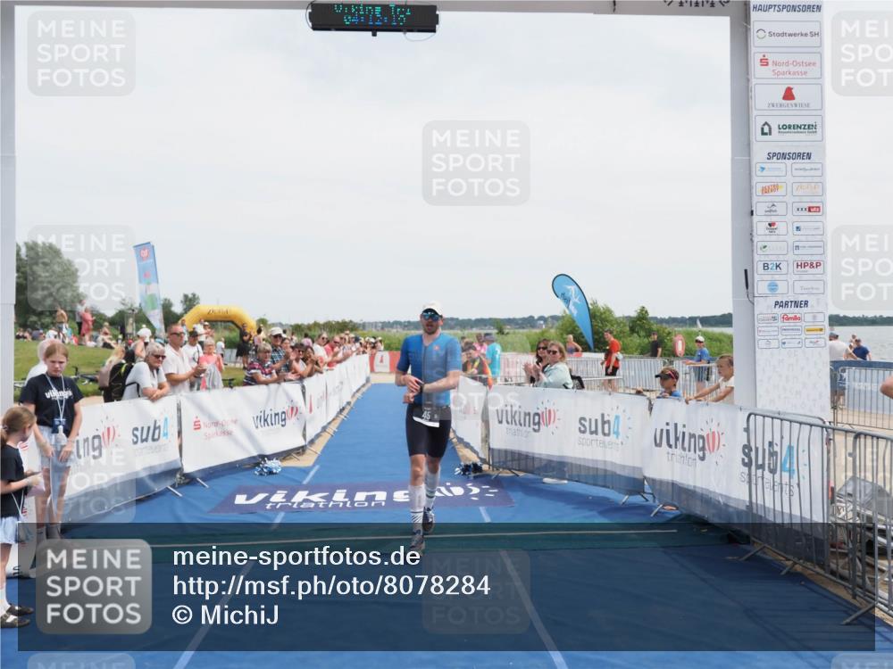 22.06.2025 - Viking Triathlon MichiJ http://msf.ph/oto/8078284 22.06.2025 14:12:29 Ziel 45 meine-sportfotos.de