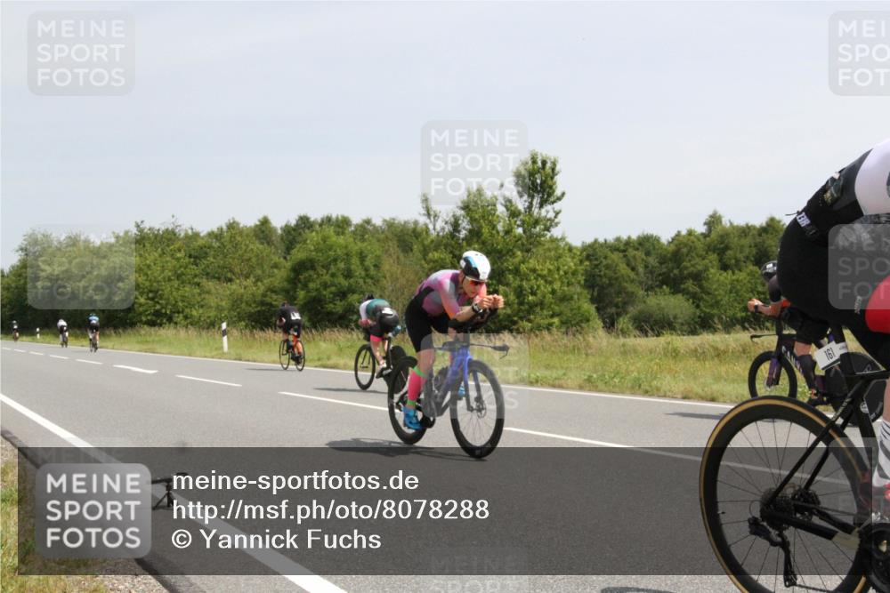 22.06.2025 - Viking Triathlon Yannick Fuchs http://msf.ph/oto/8078288 22.06.2025 12:06:27 Radfahren 76, 161, 215, 289, 367, 372 meine-sportfotos.de