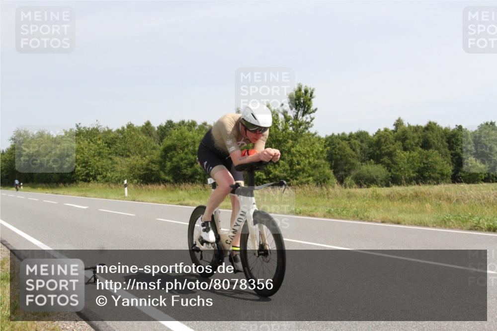 22.06.2025 - Viking Triathlon Yannick Fuchs http://msf.ph/oto/8078356 22.06.2025 12:07:02 Radfahren 347, 518, 648 meine-sportfotos.de