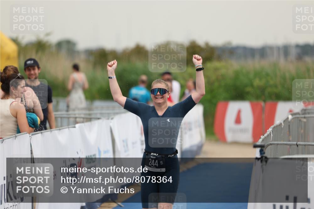 22.06.2025 - Viking Triathlon Yannick Fuchs http://msf.ph/oto/8078364 22.06.2025 16:36:22 Ziel 244 meine-sportfotos.de