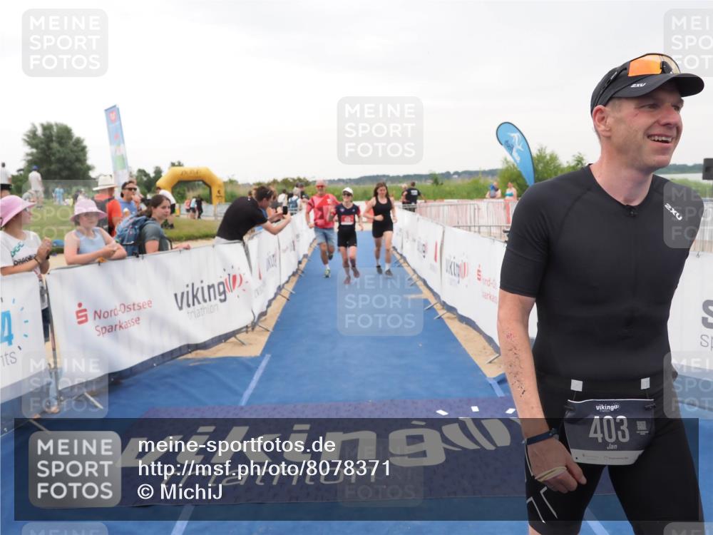 22.06.2025 - Viking Triathlon MichiJ http://msf.ph/oto/8078371 22.06.2025 16:03:05 Ziel 403, 650 meine-sportfotos.de