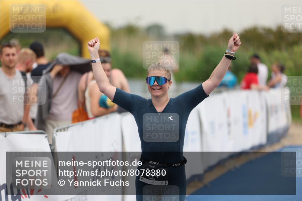 22.06.2025 - Viking Triathlon Yannick Fuchs http://msf.ph/oto/8078380 22.06.2025 16:36:23 Ziel 244 meine-sportfotos.de