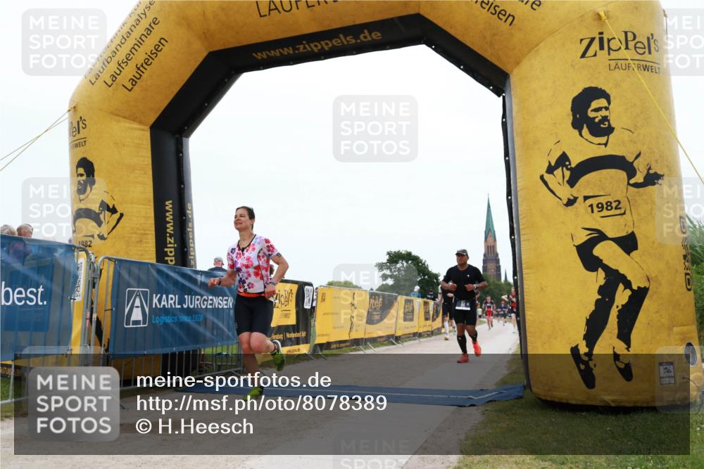 22.06.2025 - Viking Triathlon H.Heesch http://msf.ph/oto/8078389 22.06.2025 15:29:19 Laufen 83, 509 meine-sportfotos.de