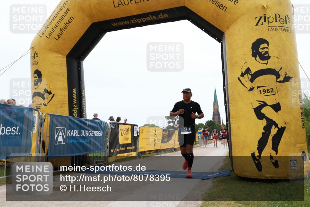 22.06.2025 - Viking Triathlon H.Heesch http://msf.ph/oto/8078395 22.06.2025 15:29:20 Laufen 83, 360, 509 meine-sportfotos.de
