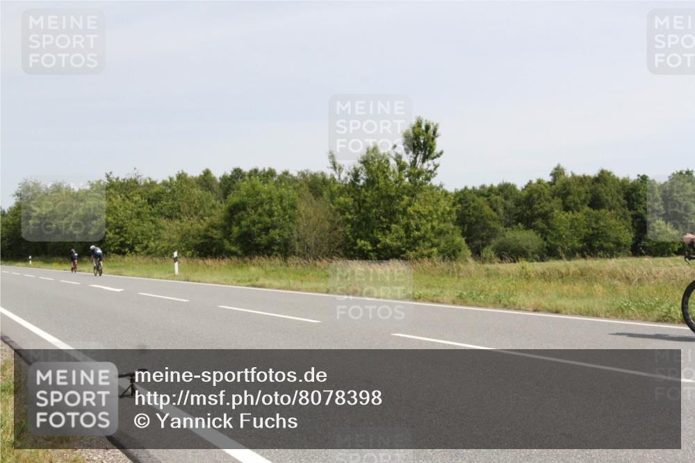 22.06.2025 - Viking Triathlon Yannick Fuchs http://msf.ph/oto/8078398 22.06.2025 12:07:21 Radfahren 3, 200, 469 meine-sportfotos.de