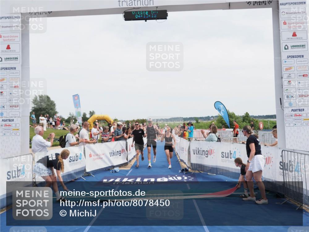 22.06.2025 - Viking Triathlon MichiJ http://msf.ph/oto/8078450 22.06.2025 14:13:23 Ziel 661 meine-sportfotos.de