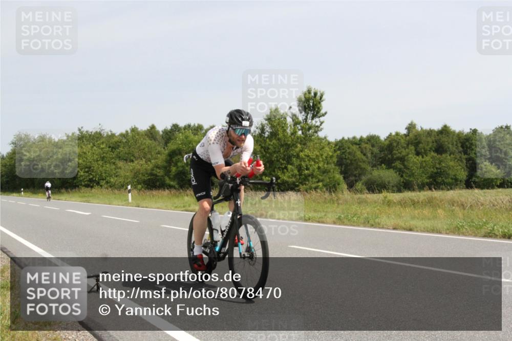 22.06.2025 - Viking Triathlon Yannick Fuchs http://msf.ph/oto/8078470 22.06.2025 12:07:53 Radfahren 396 meine-sportfotos.de