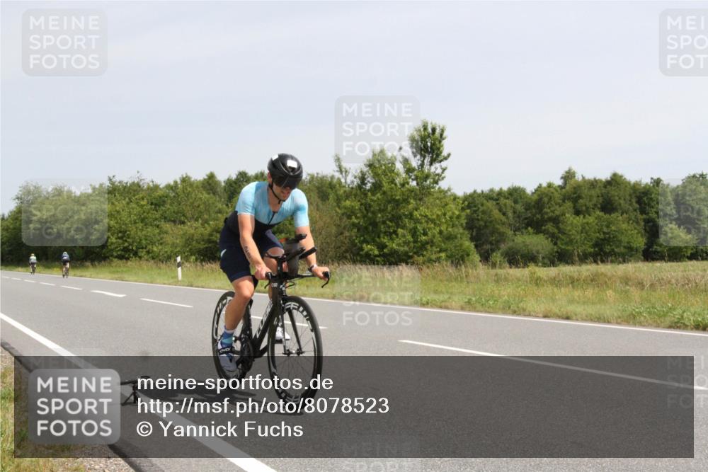 22.06.2025 - Viking Triathlon Yannick Fuchs http://msf.ph/oto/8078523 22.06.2025 12:08:15 Radfahren 29, 34, 144, 228, 297, 321, 451, 633 meine-sportfotos.de