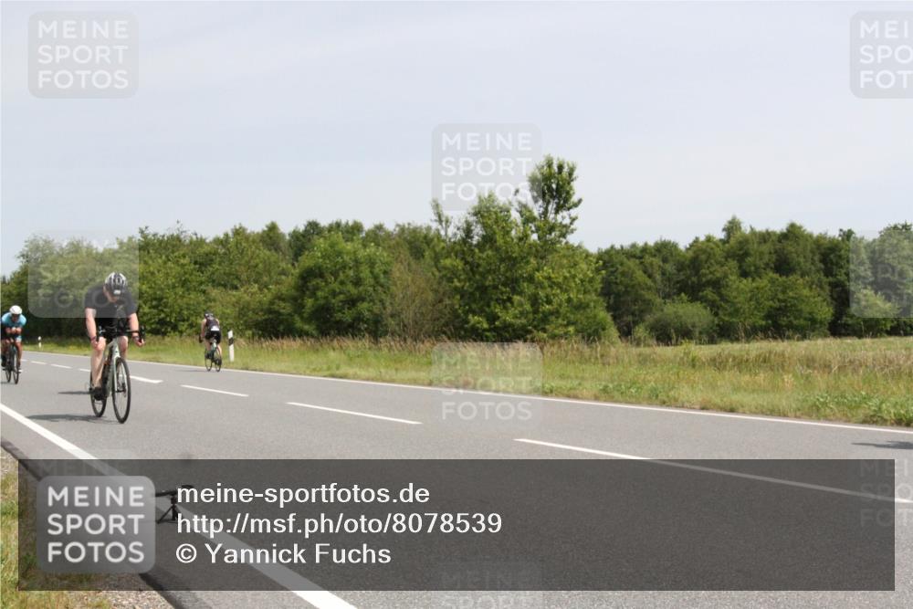 22.06.2025 - Viking Triathlon Yannick Fuchs http://msf.ph/oto/8078539 22.06.2025 12:08:19 Radfahren 34, 46, 144, 164, 228, 297, 321, 451, 633 meine-sportfotos.de