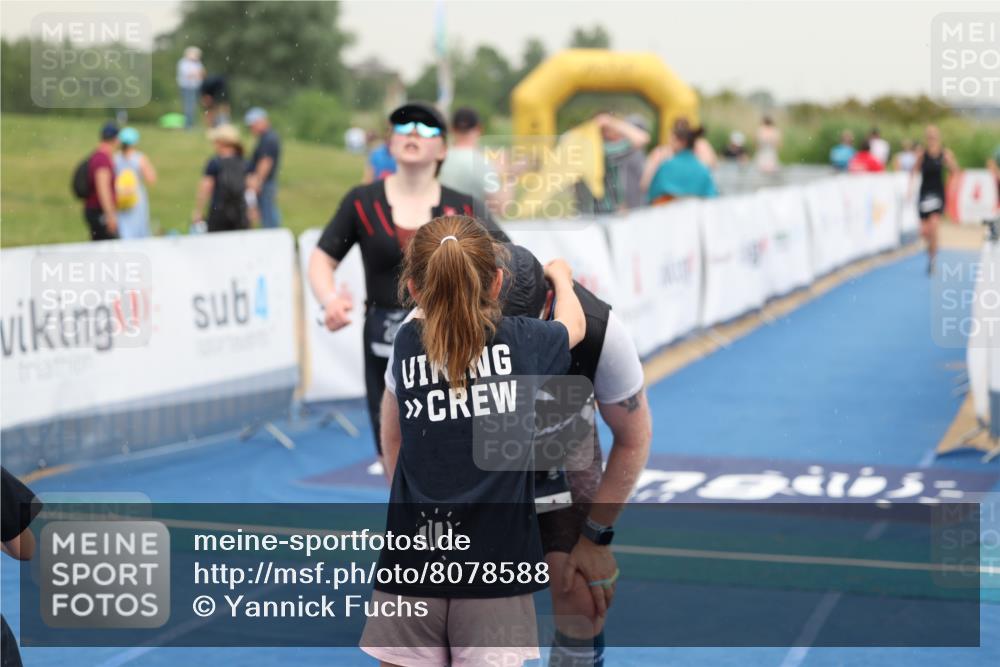 22.06.2025 - Viking Triathlon Yannick Fuchs http://msf.ph/oto/8078588 22.06.2025 16:36:54 Ziel 48, 240, 267 meine-sportfotos.de