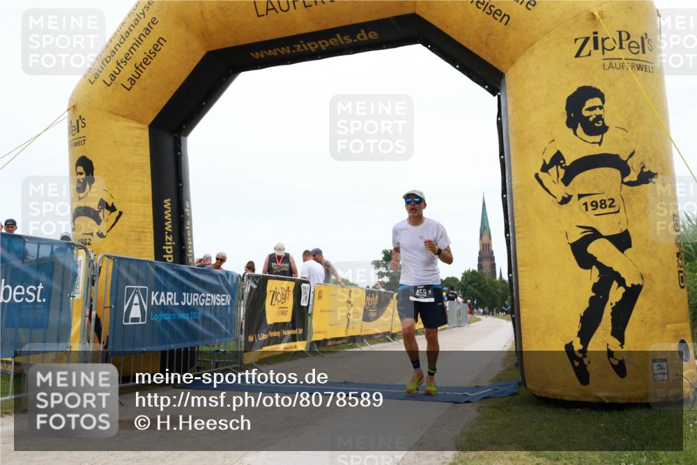 22.06.2025 - Viking Triathlon H.Heesch http://msf.ph/oto/8078589 22.06.2025 15:33:20 Laufen 191, 459 meine-sportfotos.de