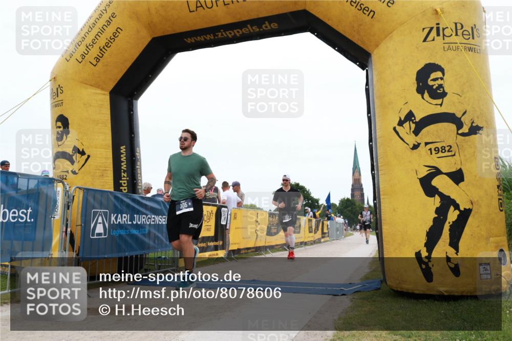 22.06.2025 - Viking Triathlon H.Heesch http://msf.ph/oto/8078606 22.06.2025 15:34:04 Laufen 232, 305, 361 meine-sportfotos.de