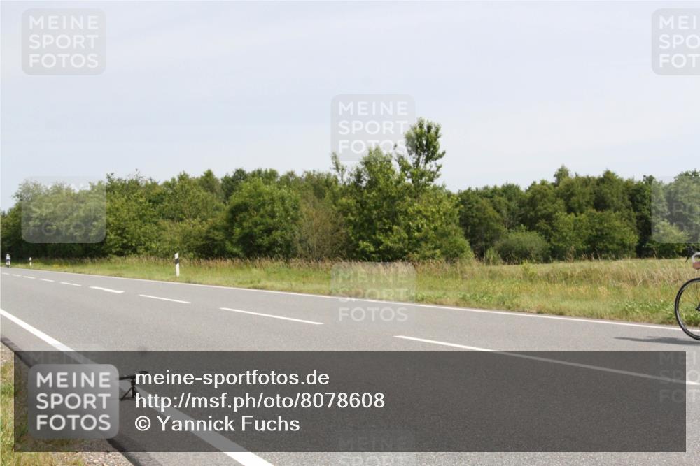 22.06.2025 - Viking Triathlon Yannick Fuchs http://msf.ph/oto/8078608 22.06.2025 12:08:38 Radfahren 441, 453 meine-sportfotos.de