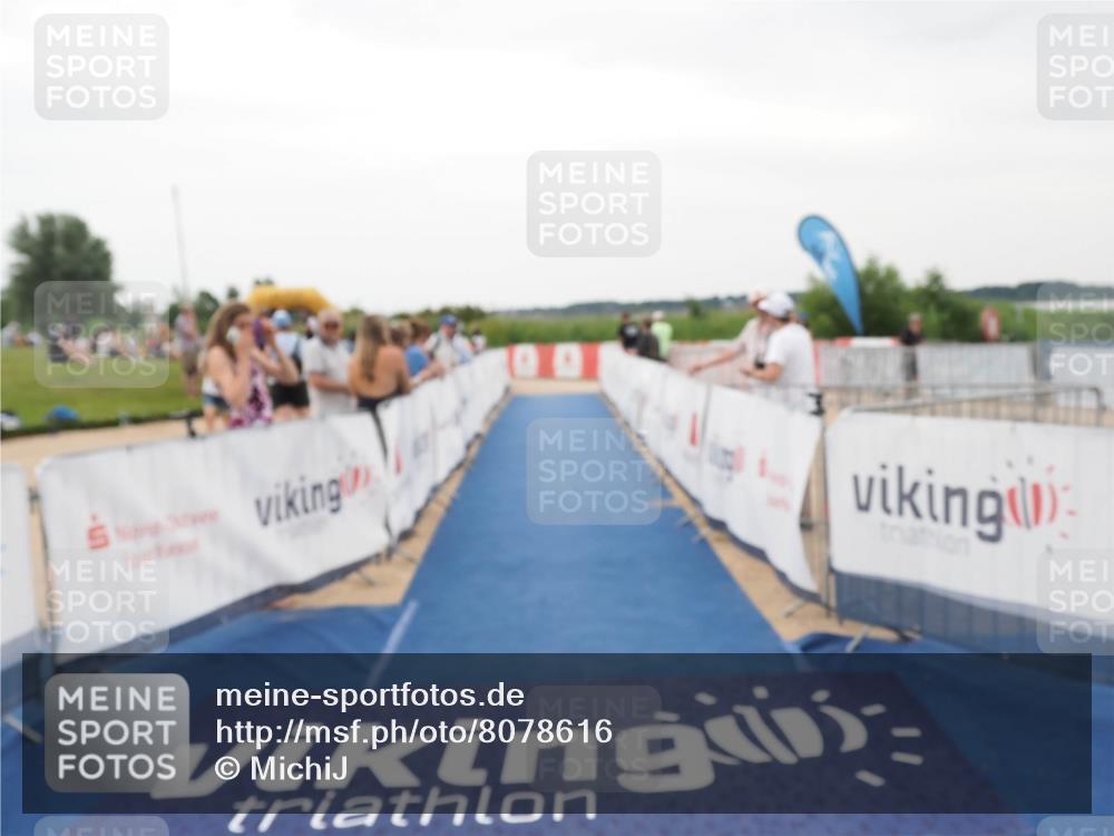 22.06.2025 - Viking Triathlon MichiJ http://msf.ph/oto/8078616 22.06.2025 15:55:49 Ziel 222 meine-sportfotos.de