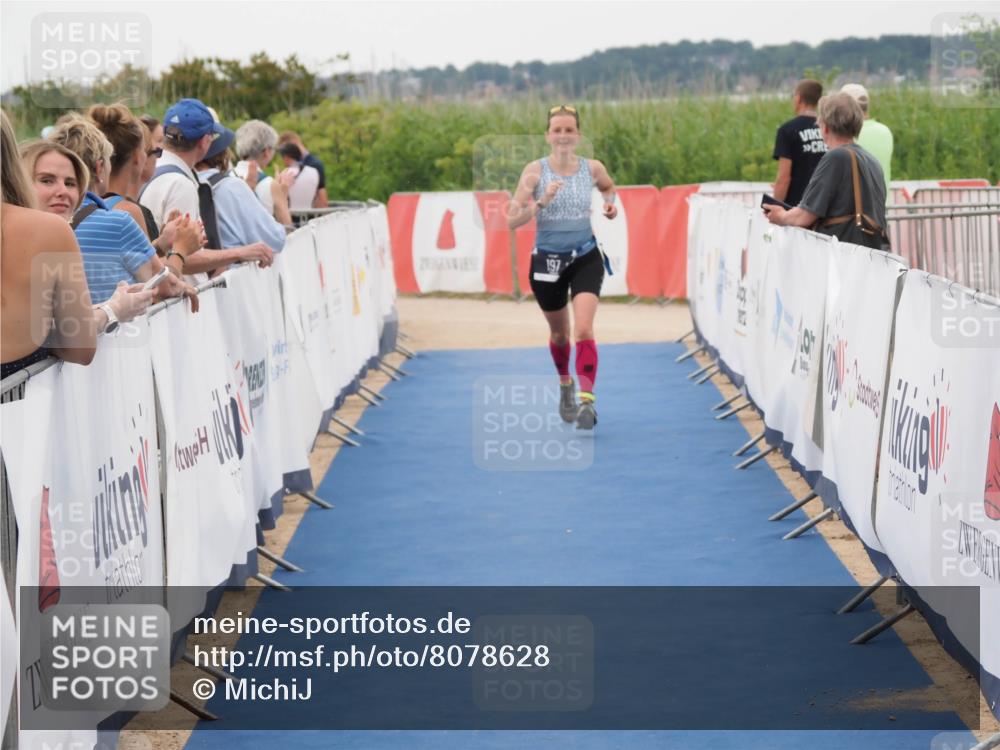 22.06.2025 - Viking Triathlon MichiJ http://msf.ph/oto/8078628 22.06.2025 15:55:59 Ziel 197 meine-sportfotos.de