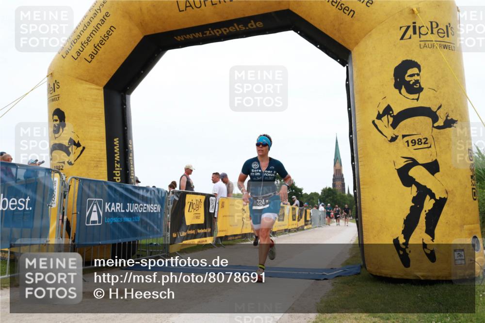22.06.2025 - Viking Triathlon H.Heesch http://msf.ph/oto/8078691 22.06.2025 15:35:07 Laufen 133, 273, 324 meine-sportfotos.de
