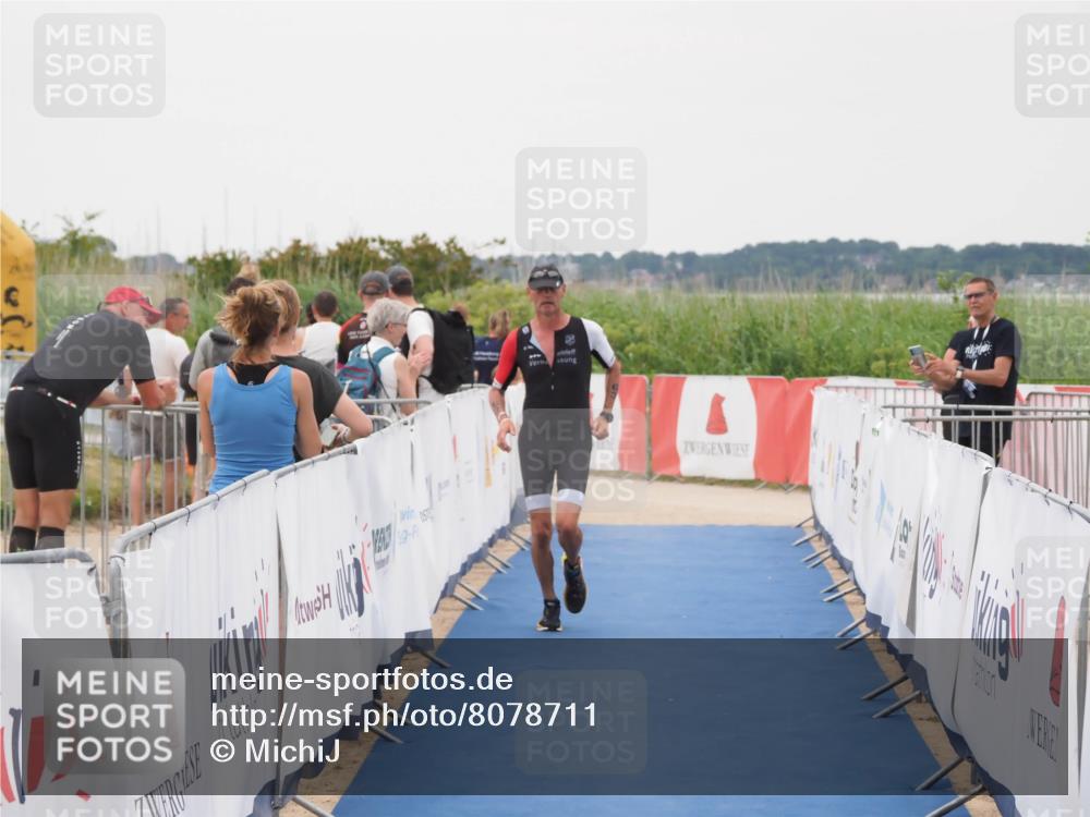 22.06.2025 - Viking Triathlon MichiJ http://msf.ph/oto/8078711 22.06.2025 16:03:42 Ziel 63 meine-sportfotos.de