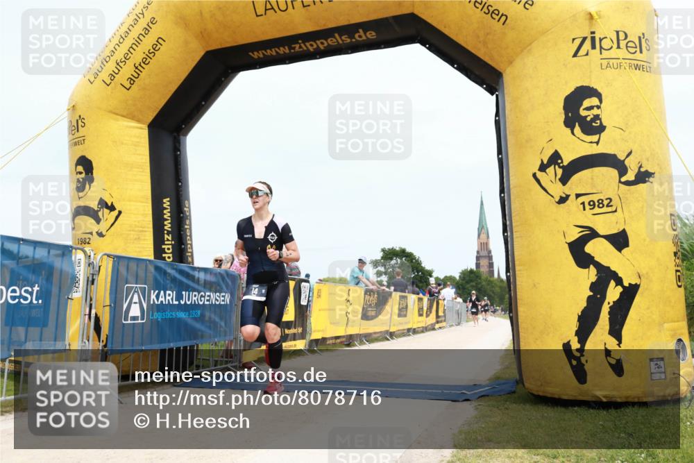 22.06.2025 - Viking Triathlon H.Heesch http://msf.ph/oto/8078716 22.06.2025 14:43:24 Laufen 14, 425 meine-sportfotos.de