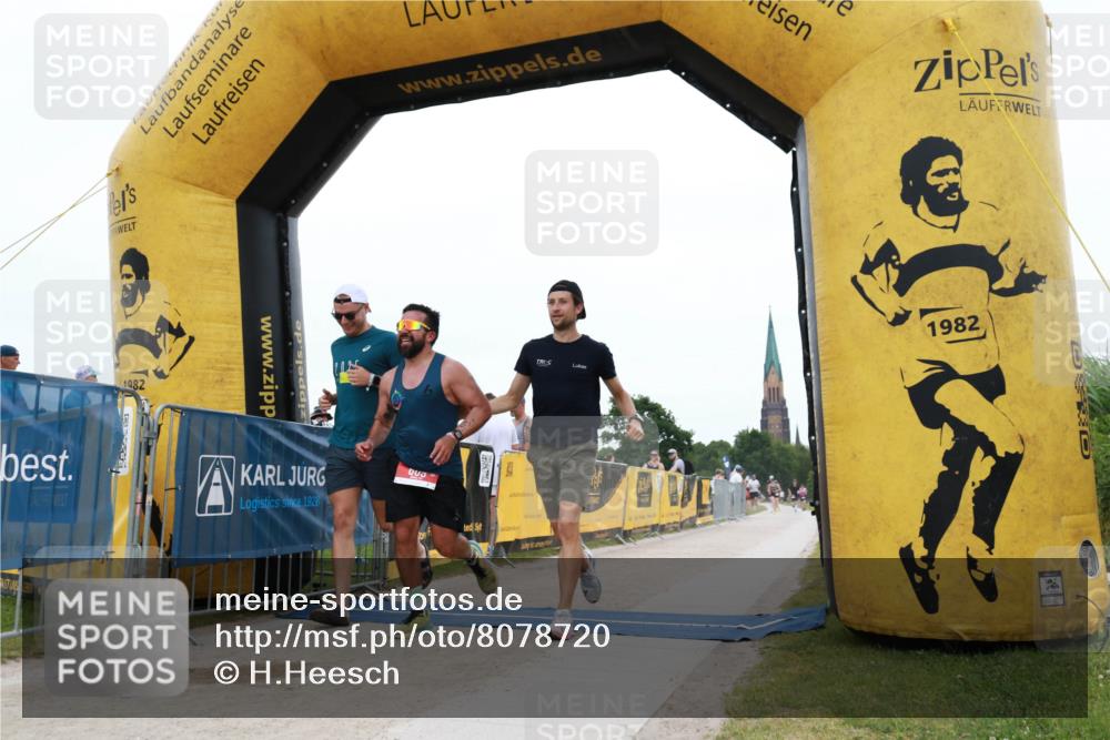 22.06.2025 - Viking Triathlon H.Heesch http://msf.ph/oto/8078720 22.06.2025 15:35:17 Laufen 609 meine-sportfotos.de