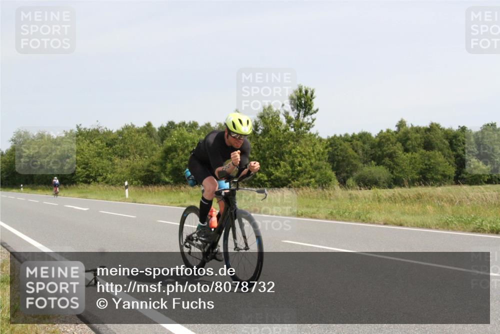 22.06.2025 - Viking Triathlon Yannick Fuchs http://msf.ph/oto/8078732 22.06.2025 12:09:28 Radfahren 31, 195, 383, 446 meine-sportfotos.de
