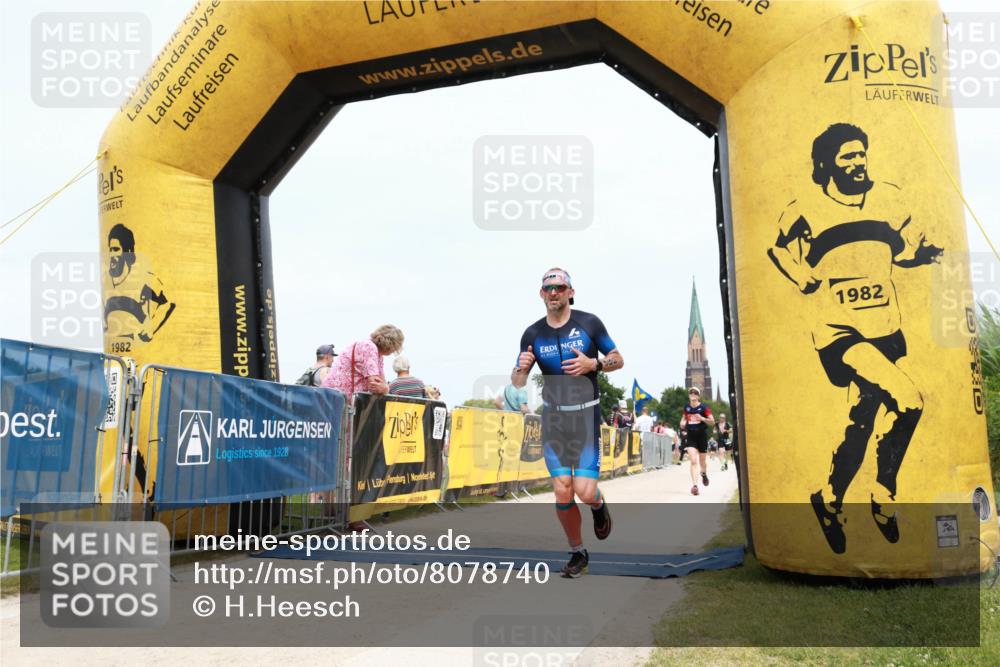 22.06.2025 - Viking Triathlon H.Heesch http://msf.ph/oto/8078740 22.06.2025 14:43:50 Laufen 349, 394 meine-sportfotos.de