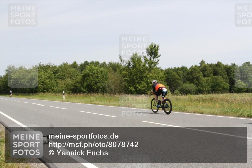 22.06.2025 - Viking Triathlon Yannick Fuchs http://msf.ph/oto/8078742 22.06.2025 12:09:30 Radfahren 31, 167, 185, 195, 446 meine-sportfotos.de