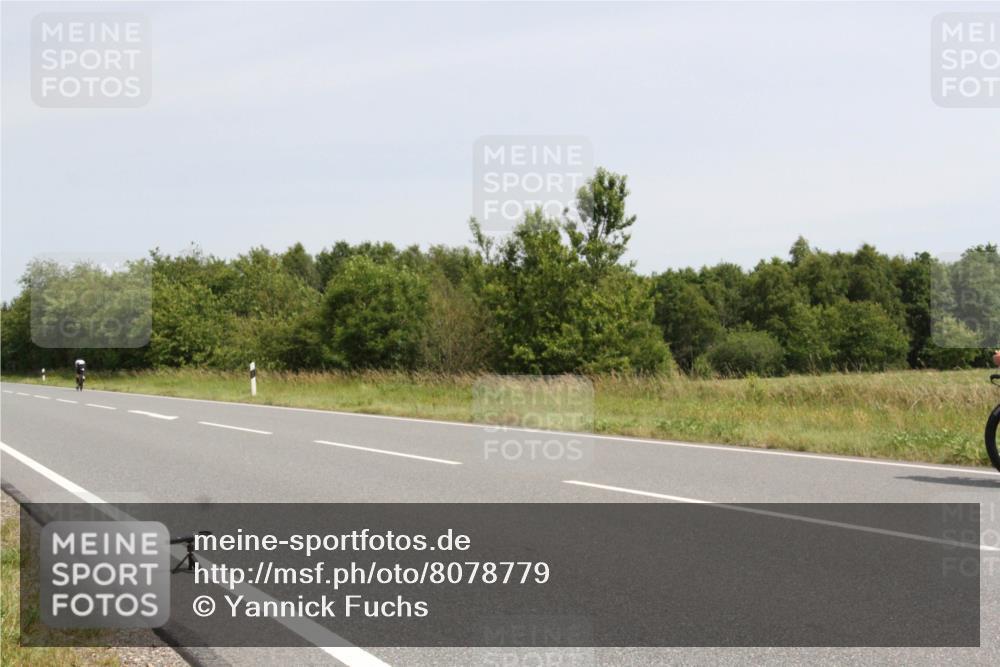 22.06.2025 - Viking Triathlon Yannick Fuchs http://msf.ph/oto/8078779 22.06.2025 12:09:56 Radfahren 298, 341, 366, 386, 437, 542 meine-sportfotos.de