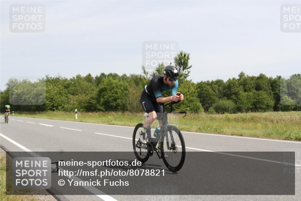 22.06.2025 - Viking Triathlon Yannick Fuchs http://msf.ph/oto/8078821 22.06.2025 12:10:13 Radfahren 57, 59, 171, 295, 332, 552 meine-sportfotos.de