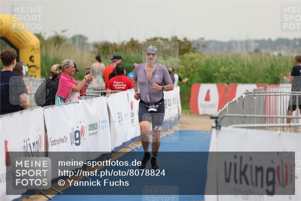 22.06.2025 - Viking Triathlon Yannick Fuchs http://msf.ph/oto/8078824 22.06.2025 16:38:46 Ziel 276 meine-sportfotos.de