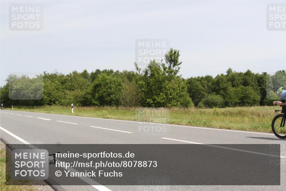 22.06.2025 - Viking Triathlon Yannick Fuchs http://msf.ph/oto/8078873 22.06.2025 12:10:29 Radfahren 363, 548, 662 meine-sportfotos.de
