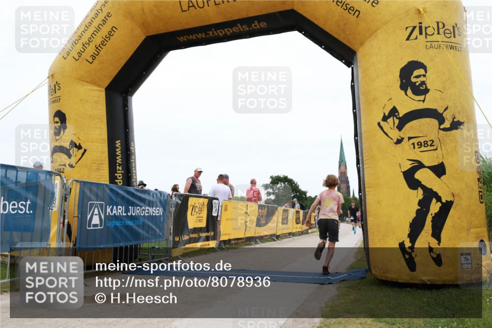 22.06.2025 - Viking Triathlon H.Heesch http://msf.ph/oto/8078936 22.06.2025 15:35:26 Laufen  meine-sportfotos.de
