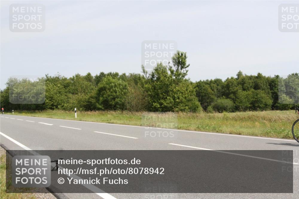 22.06.2025 - Viking Triathlon Yannick Fuchs http://msf.ph/oto/8078942 22.06.2025 12:10:56 Radfahren 189, 267, 292, 381 meine-sportfotos.de
