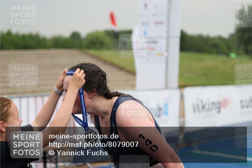 22.06.2025 - Viking Triathlon Yannick Fuchs http://msf.ph/oto/8079007 22.06.2025 16:39:23 Ziel 140, 156 meine-sportfotos.de