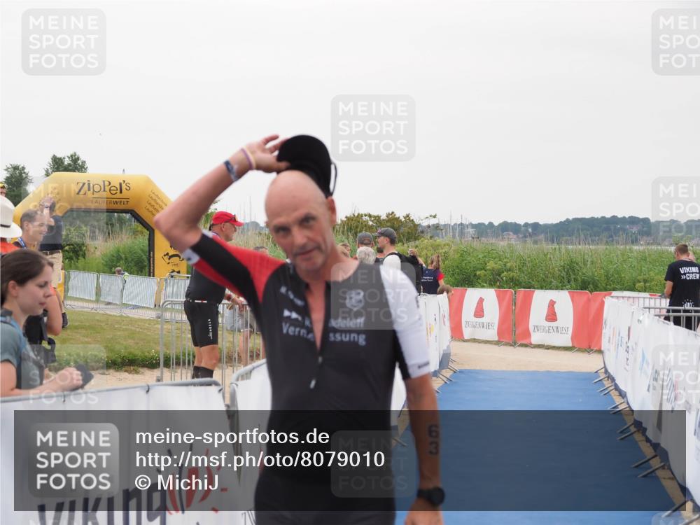 22.06.2025 - Viking Triathlon MichiJ http://msf.ph/oto/8079010 22.06.2025 16:03:47 Ziel 63 meine-sportfotos.de