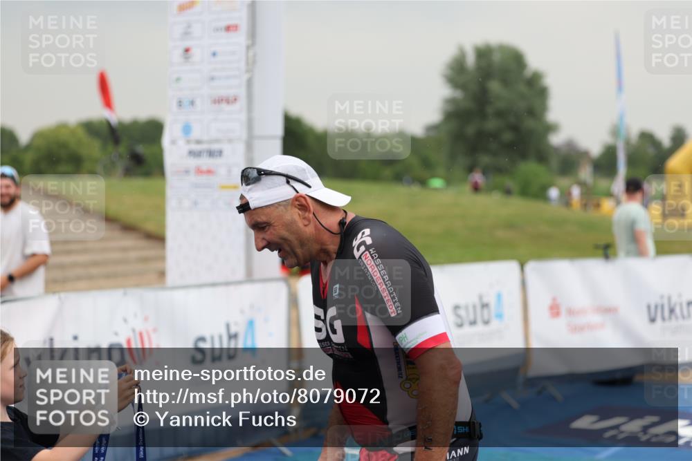 22.06.2025 - Viking Triathlon Yannick Fuchs http://msf.ph/oto/8079072 22.06.2025 16:39:30 Ziel 156 meine-sportfotos.de