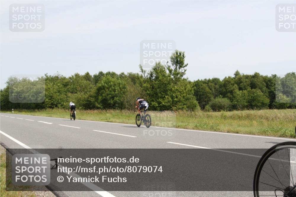 22.06.2025 - Viking Triathlon Yannick Fuchs http://msf.ph/oto/8079074 22.06.2025 12:11:43 Radfahren 13, 173, 314, 340, 427, 444, 458, 604 meine-sportfotos.de