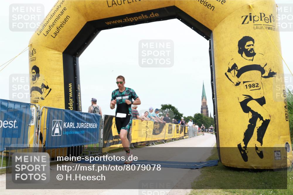 22.06.2025 - Viking Triathlon H.Heesch http://msf.ph/oto/8079078 22.06.2025 14:48:42 Laufen 376 meine-sportfotos.de